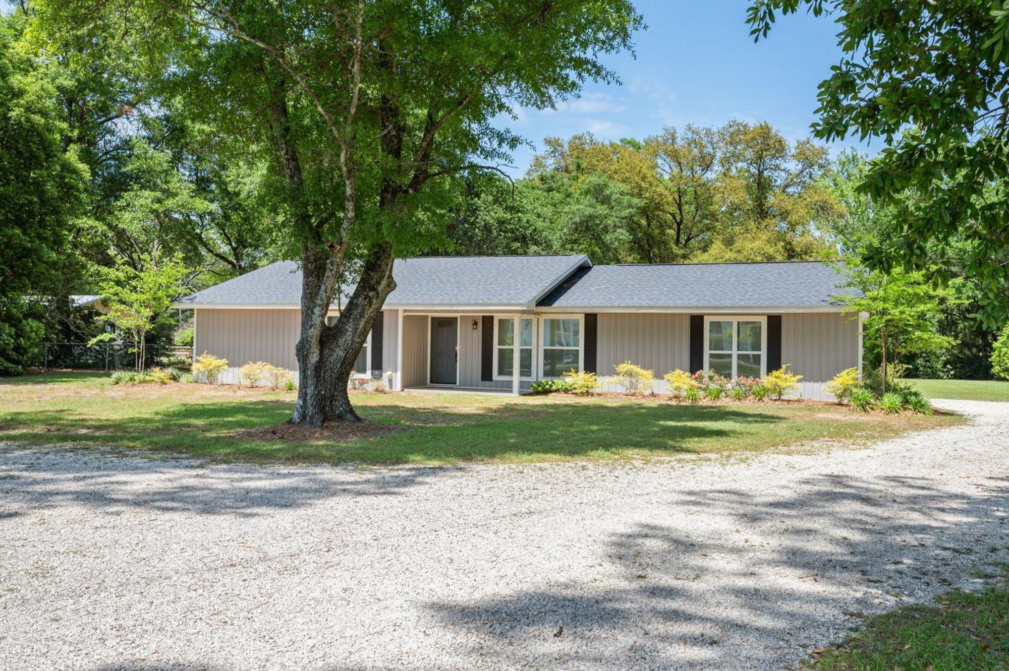 Peaceful Fairhope Retreat-Large Home On 1 Acre Lot المظهر الخارجي الصورة